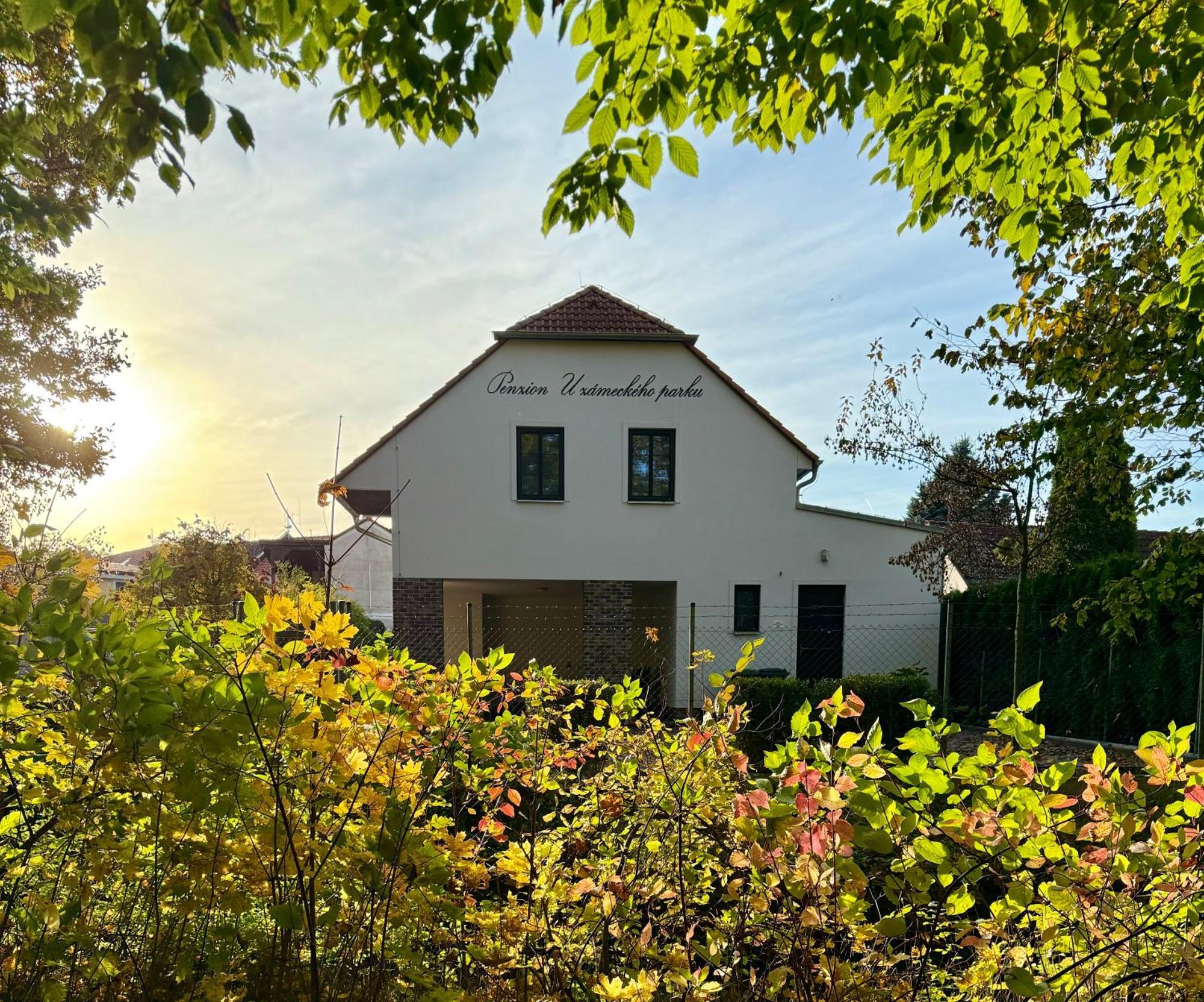 Penzion U zámeckého parku Trebon Exterior foto